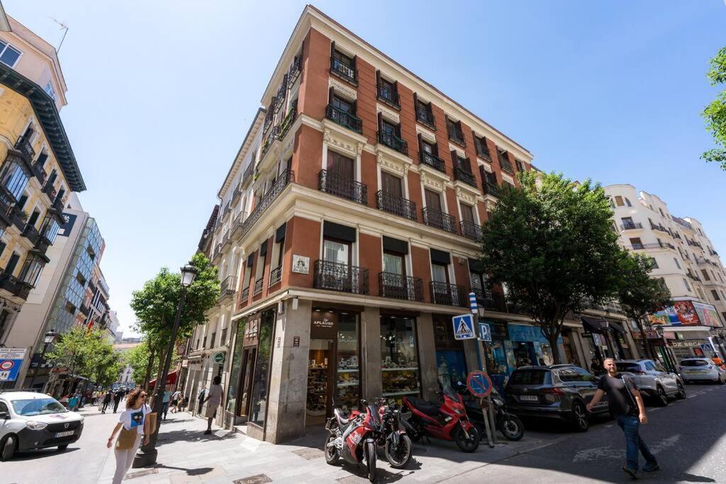 Sol & Gran Via: Experiencia De Diseno Y Comodidad. مدريد المظهر الخارجي الصورة